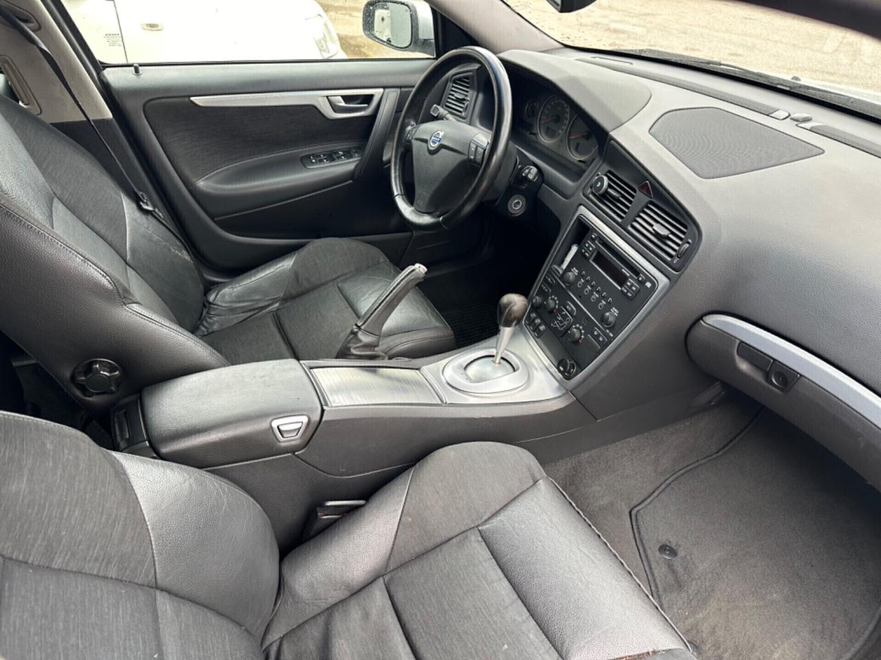 Volvo V70 2.4 D 20V (163CV) cat Momentum