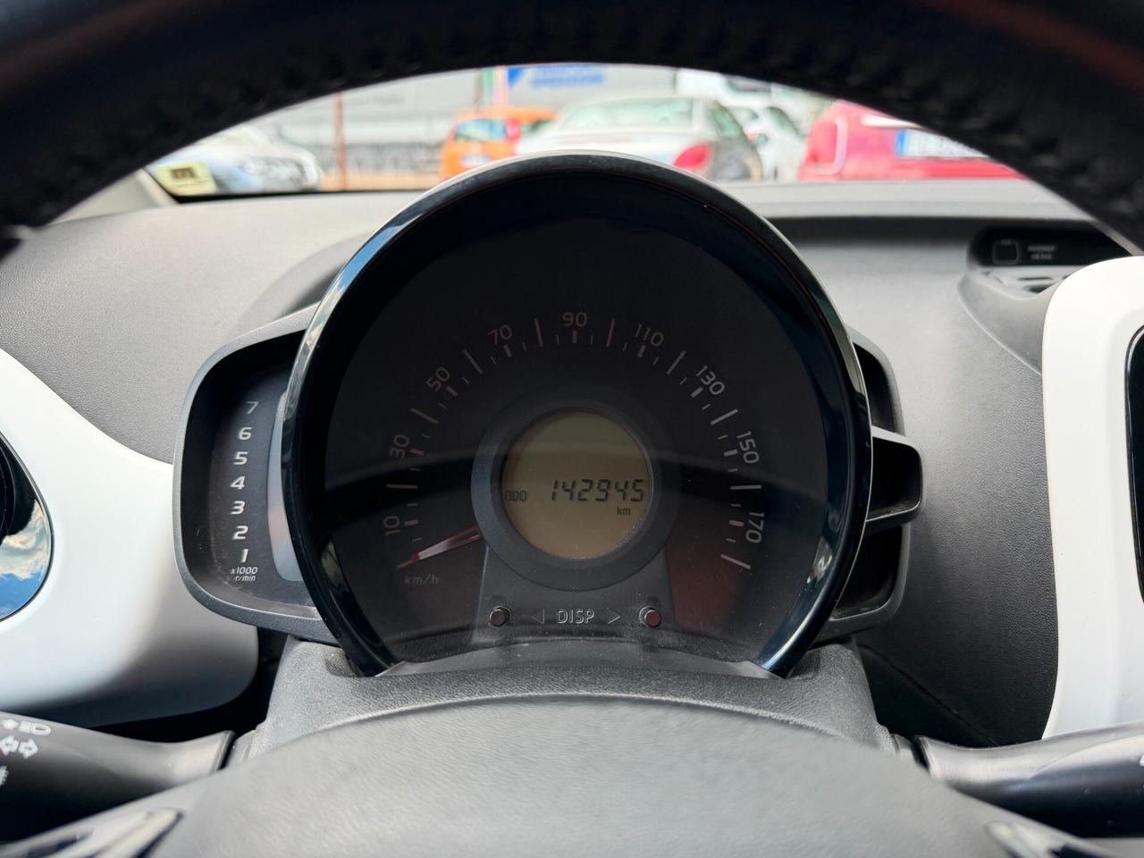 Peugeot 108 VTi 68 5 porte Allure