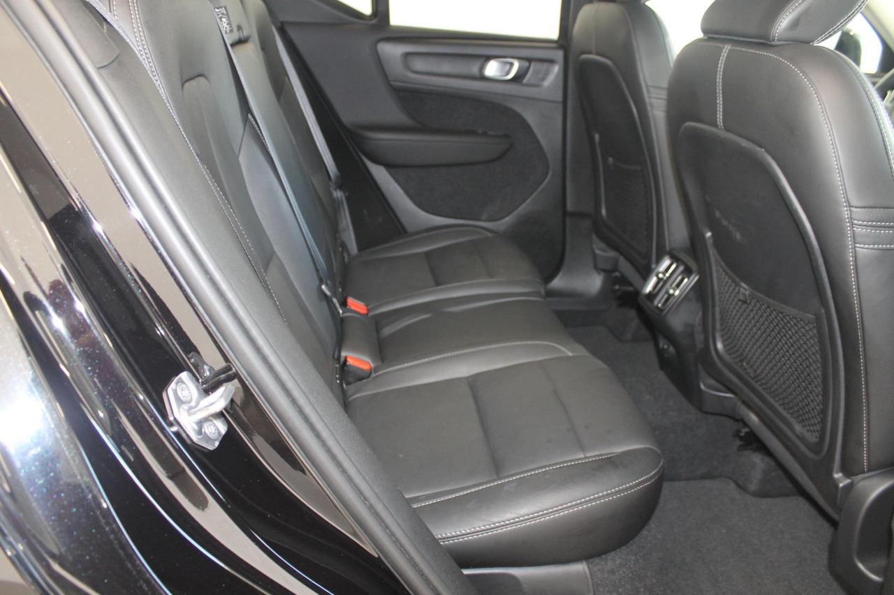Volvo XC40 2.0 D3 Inscription Geartronic TETTO