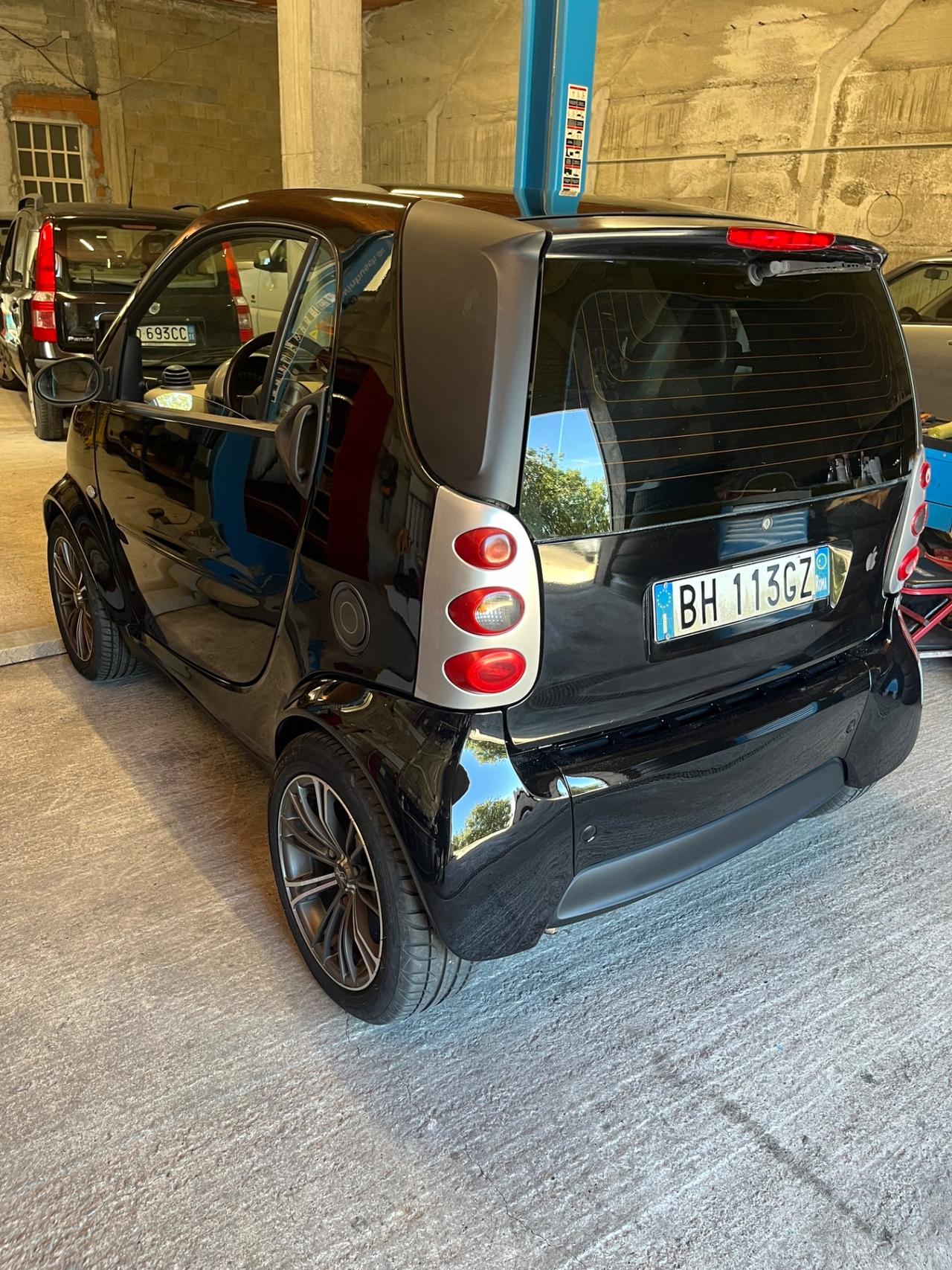 Smart 600 limited edition