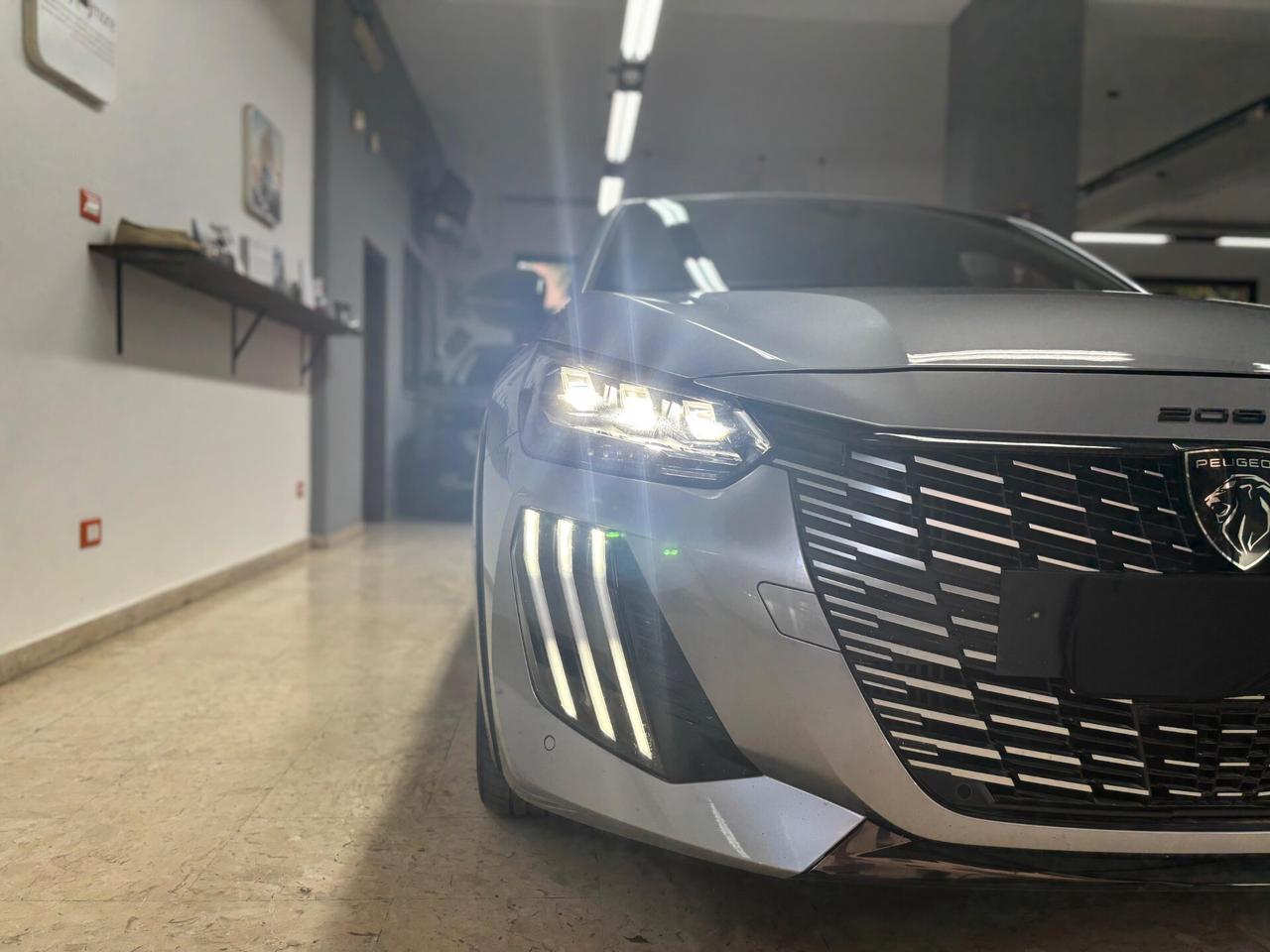 Peugeot 208 PureTech 100 Stop&Start 5 porte GT Plus