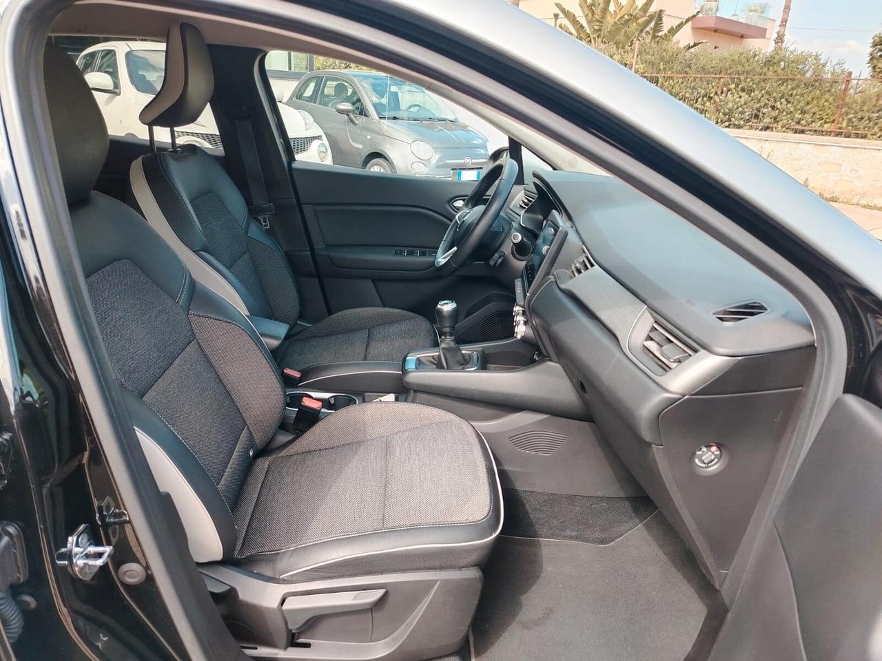 Renault Captur 1.5 Blue dCi 95 CV Intens