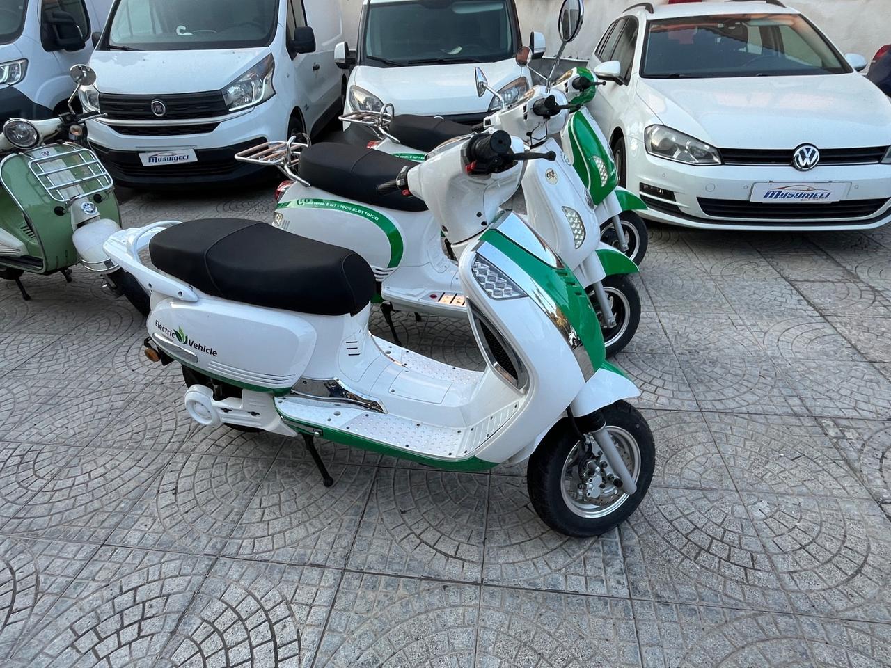 Piaggio Vespa 125 LX