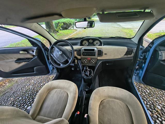 LANCIA Ypsilon 1.2