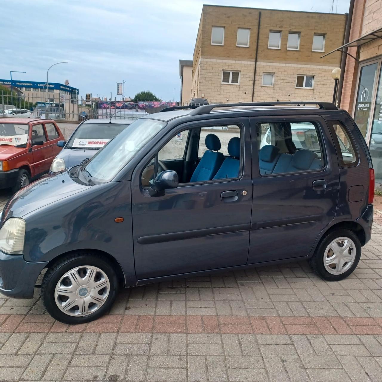 134.180km OPEL AGILA 1.0 OTTIME CONDIZIONI ECONOMICA