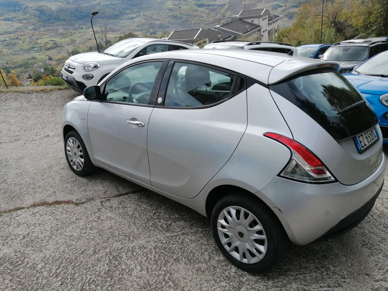 Lancia Ypsilon 1.2 69 CV 5 P GPL Ecochic