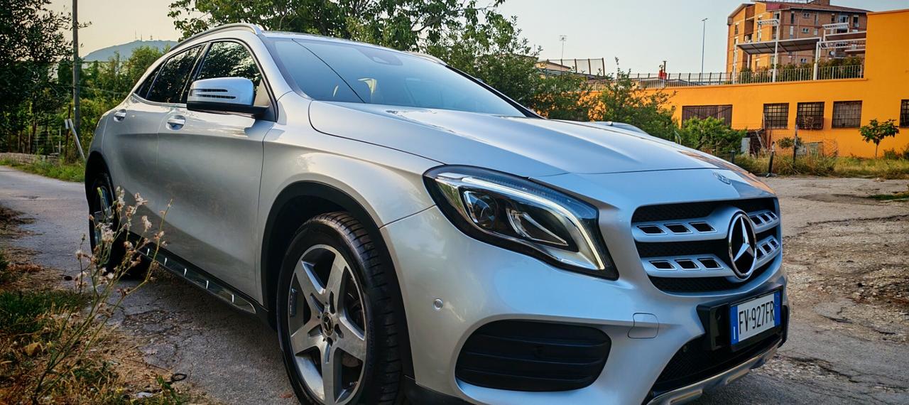 Mercedes-benz GLA 180 d Premium