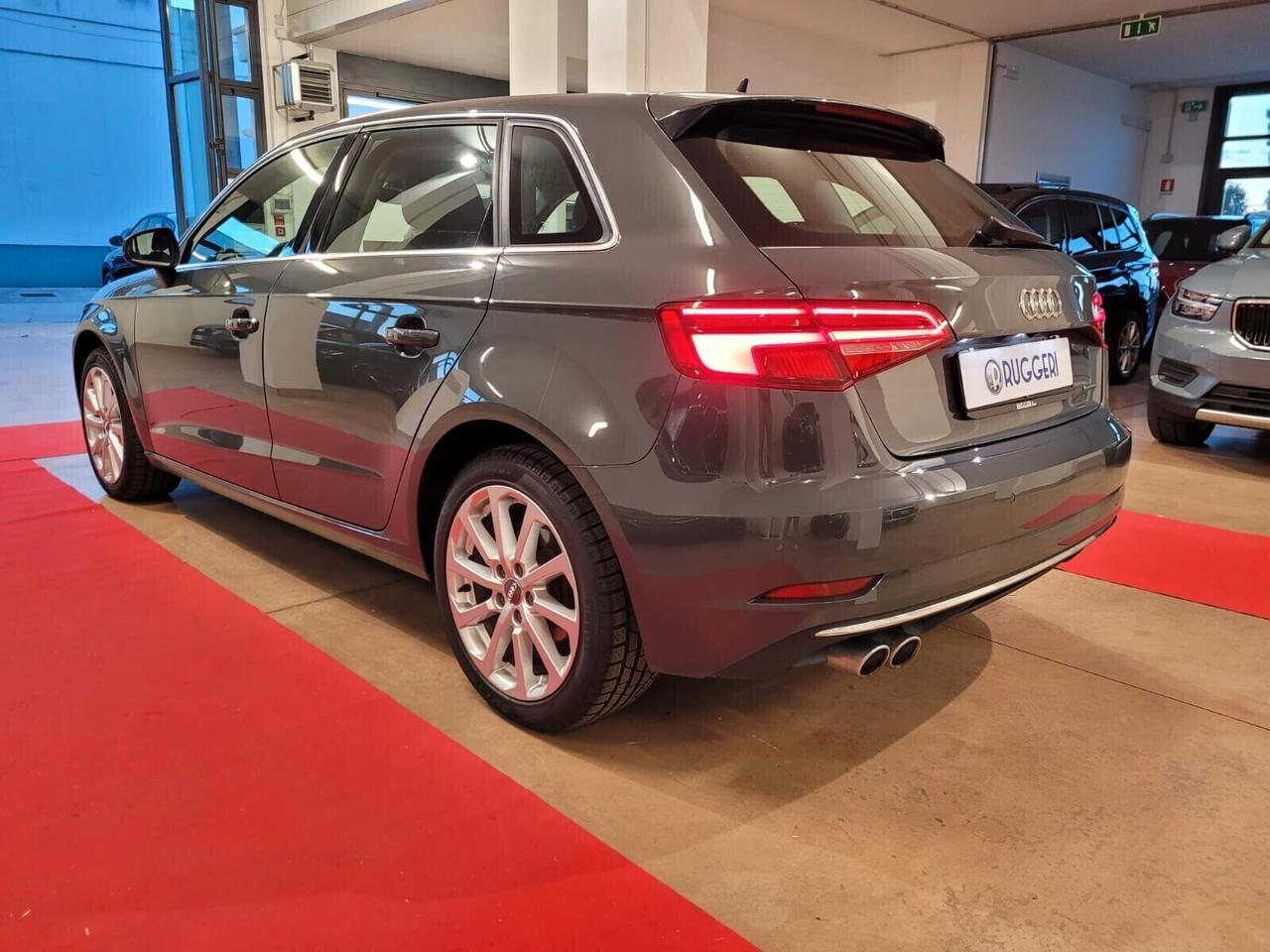 Audi A3 SPB 40 TDI quattro S tronic Business