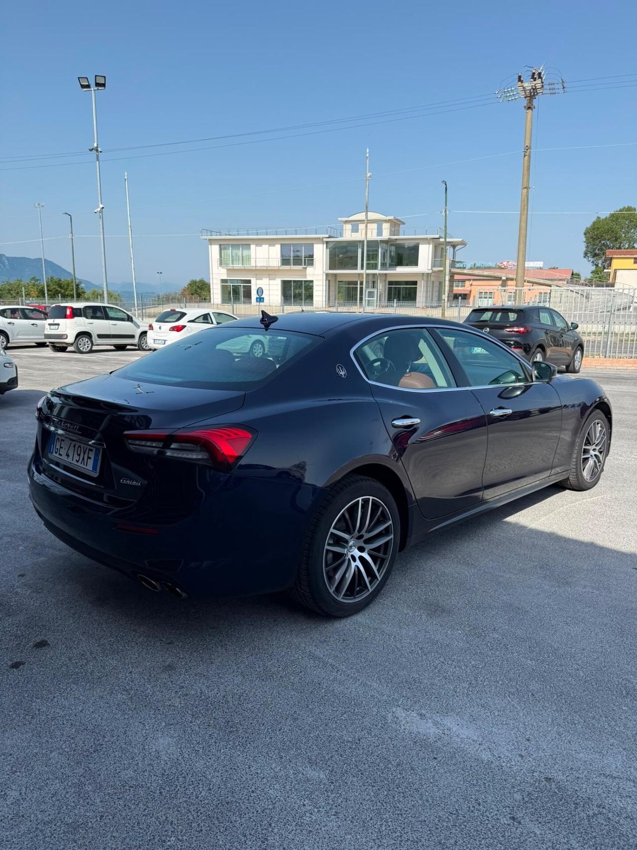 Maserati Ghibli 330 CV MHEV Executive