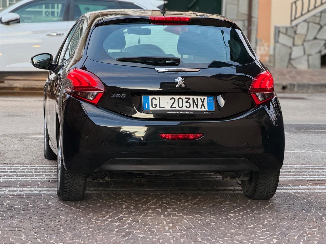 Peugeot 208 BlueHDI 75 CV Allure