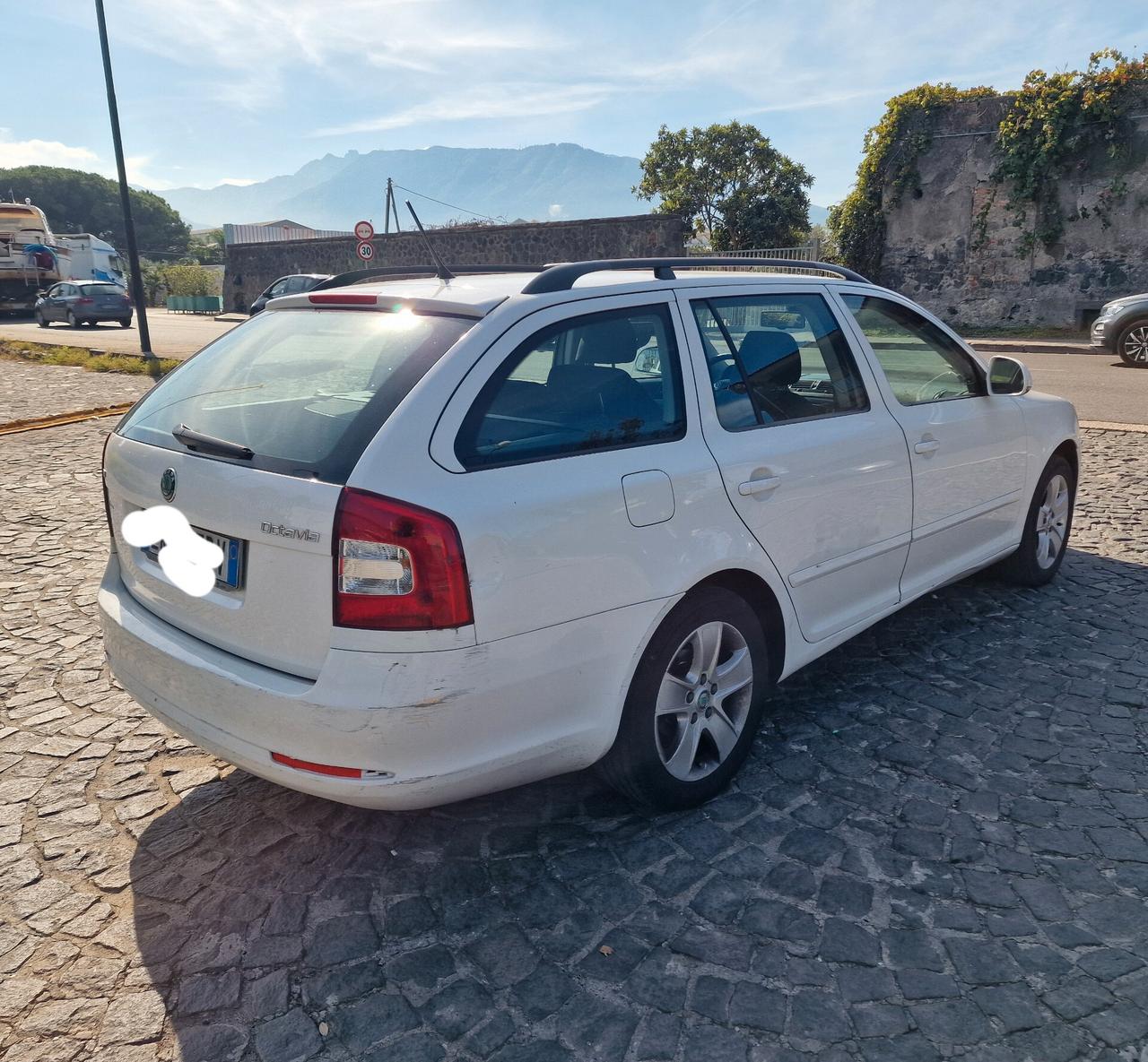 Skoda Octavia 1.6 TDI CR F.AP. Wagon Ambition