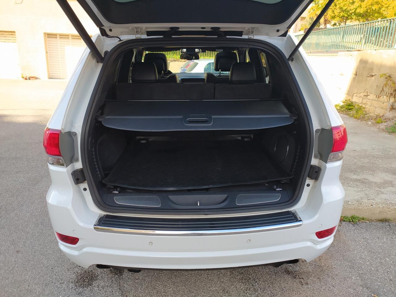 Jeep Grand Cherokee 3.0 V6 CRD 250 CV Mtj OVERLAND Tetto