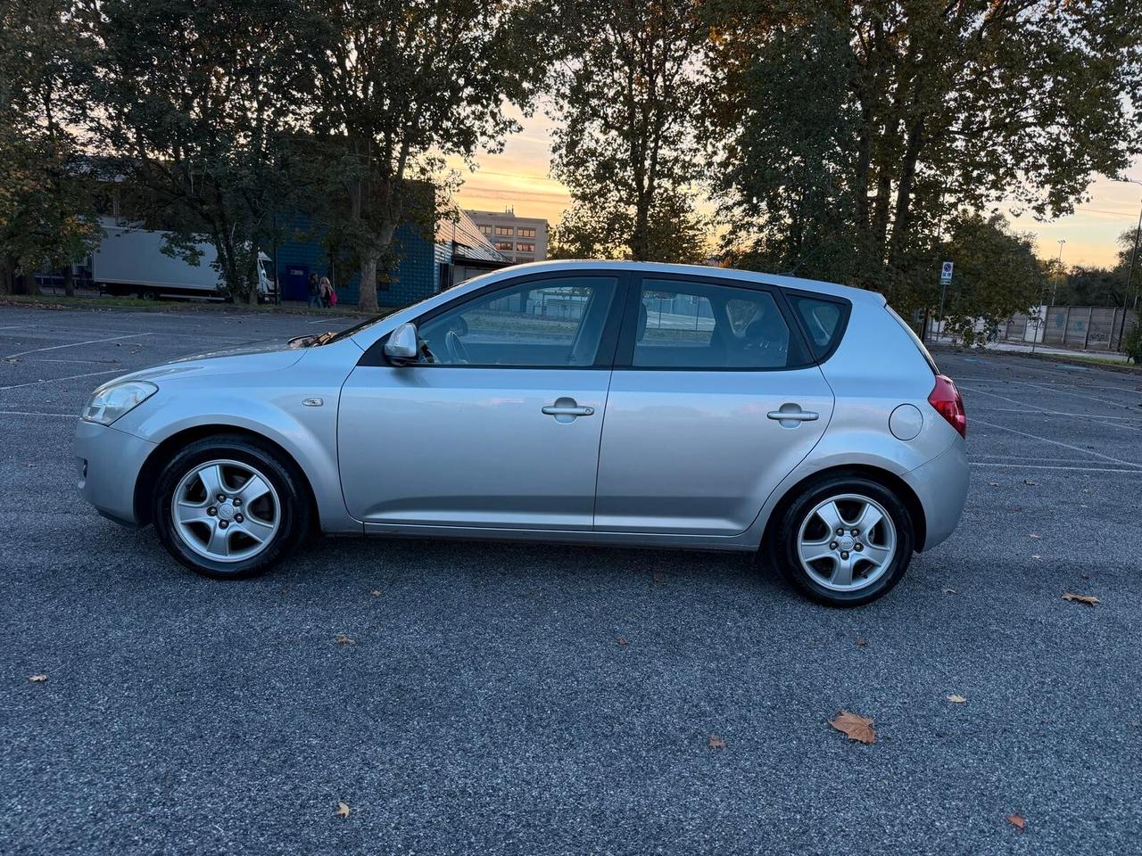 Kia Ceed CEE'D 1.6 122CV 5P. TX