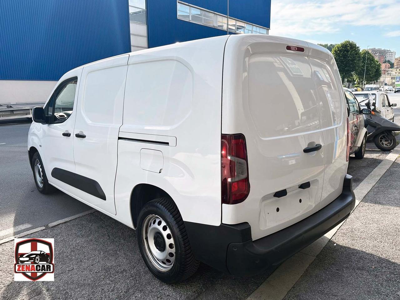 Opel Combo Cargo Lungo L2H1 1.5D 75KW S/S EDITION 2.4 T