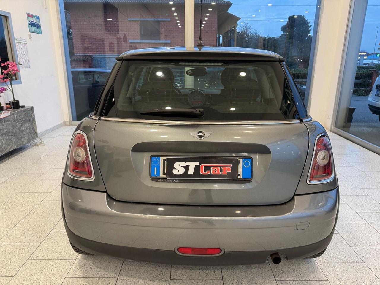 Mini Cooper One 1.4 75cv