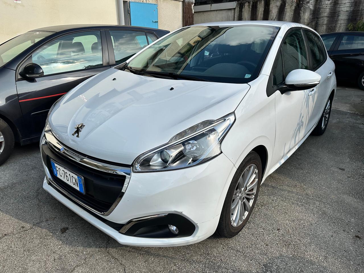 Peugeot 208 PureTech 68 5 porte Active - Autonavigli