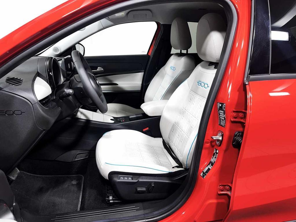 Fiat 600e 54kWh La Prima