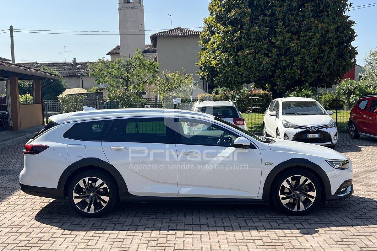 OPEL Insignia 2.0 CDTI S&S aut. Country Tourer Exclusive