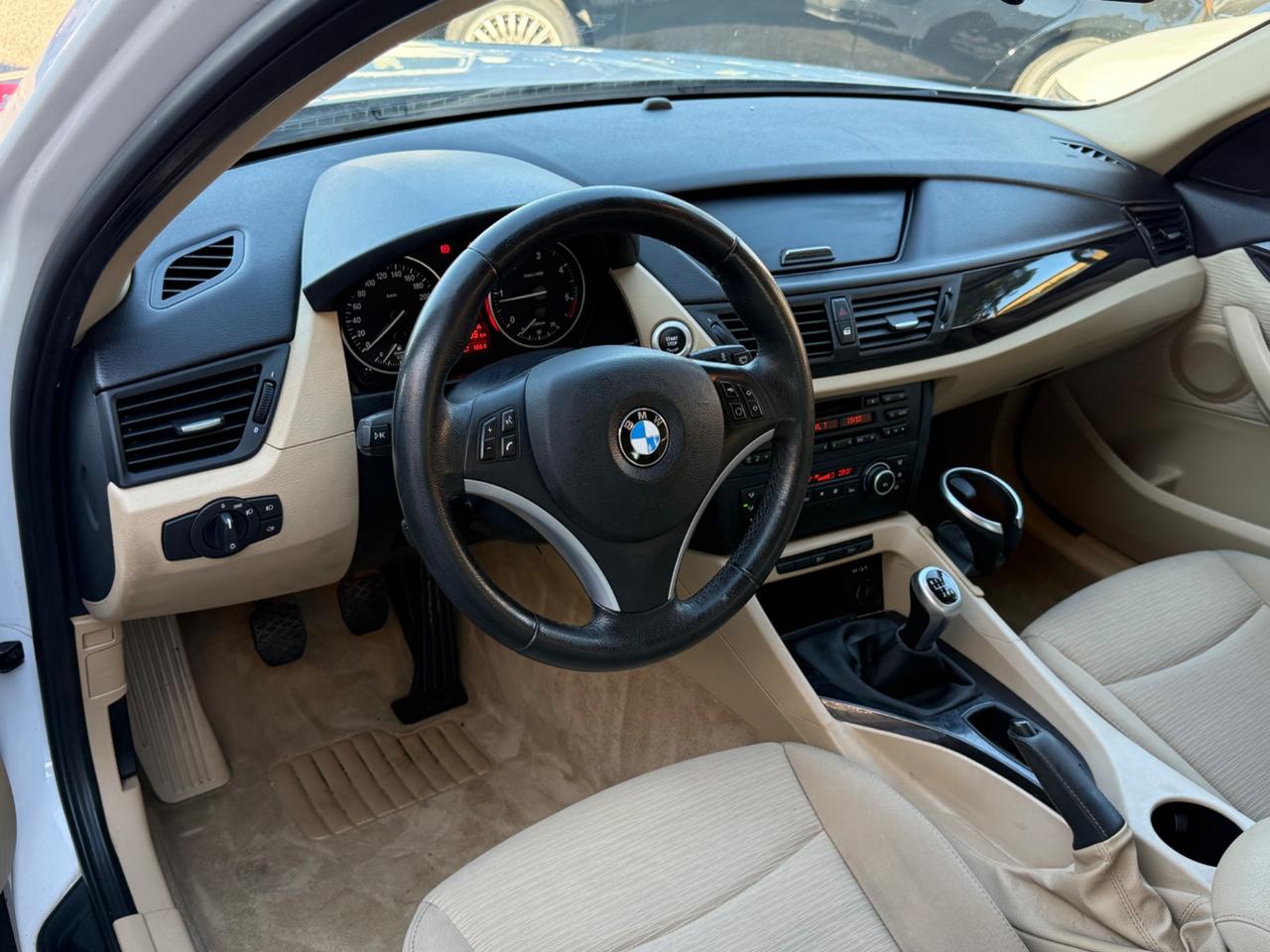 X1 xDrive18d Futura-unipro-137 mila km -rate