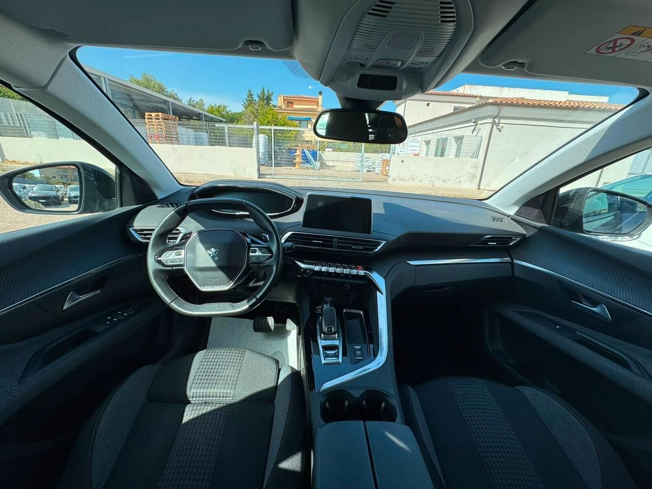 PEUGEOT 3008 ALLURE-AUTOMATICA