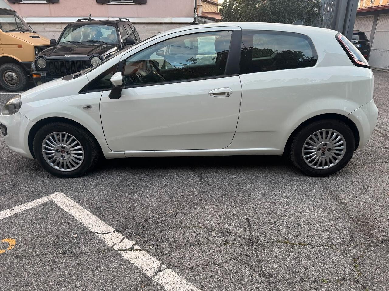 Fiat Punto Evo 1.2 neopatentati 3 porte S&S Dynamic