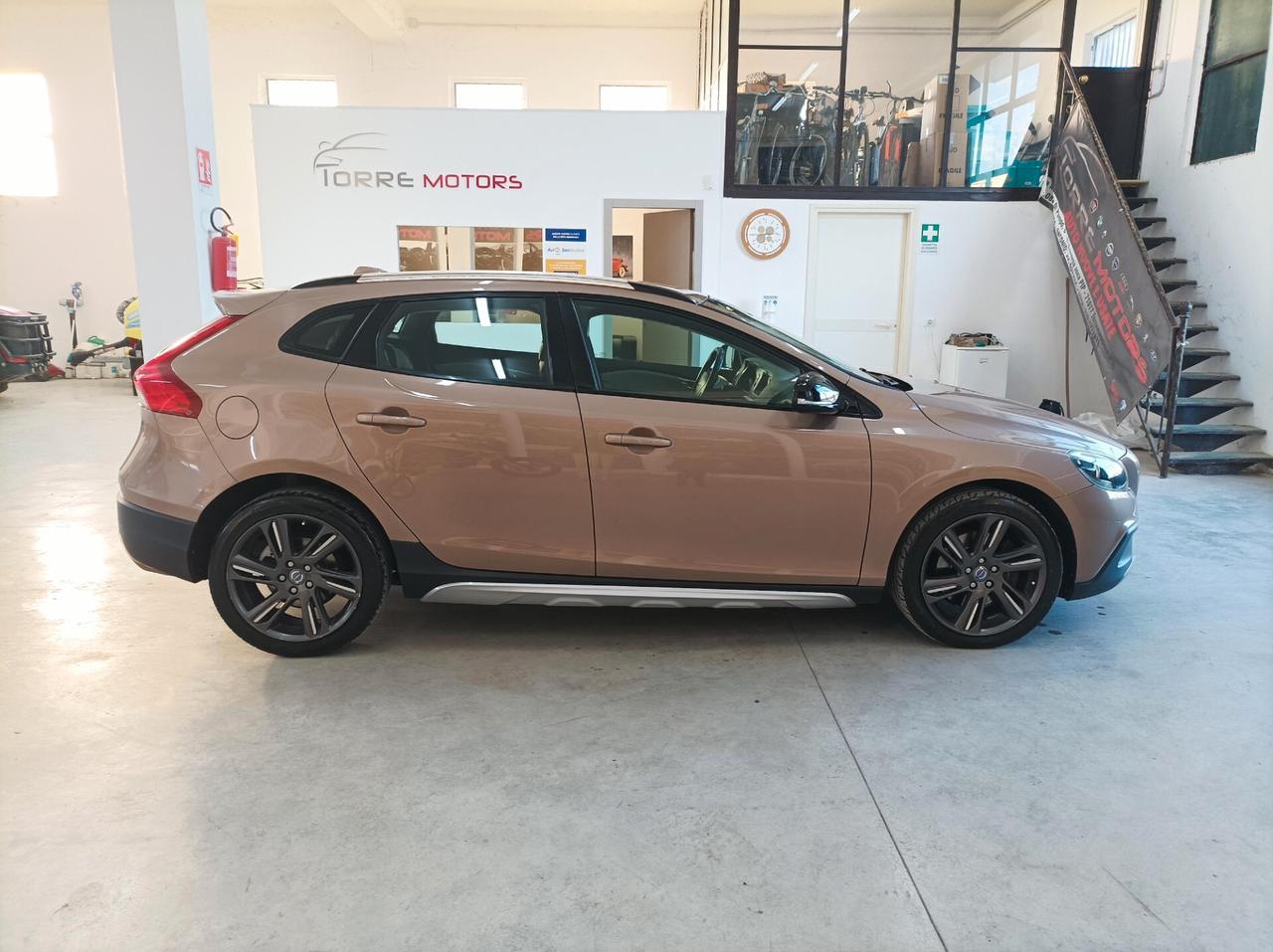 Volvo V40 Cross Country D3 CV 150 Geartronic Momentum 05/2013