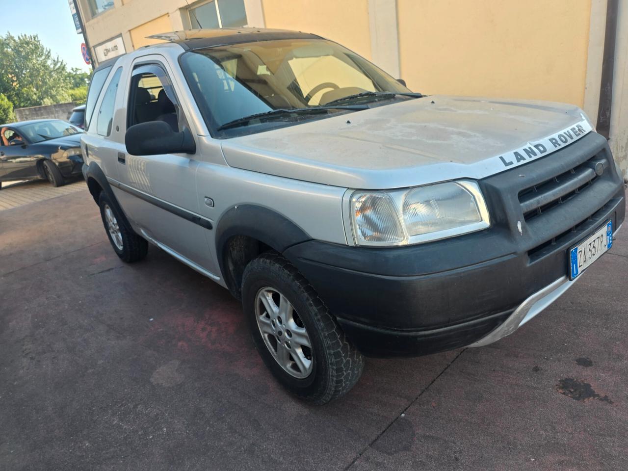 Land Rover Freelander 2.0 Td4 16V cat 3p. Softb. SE
