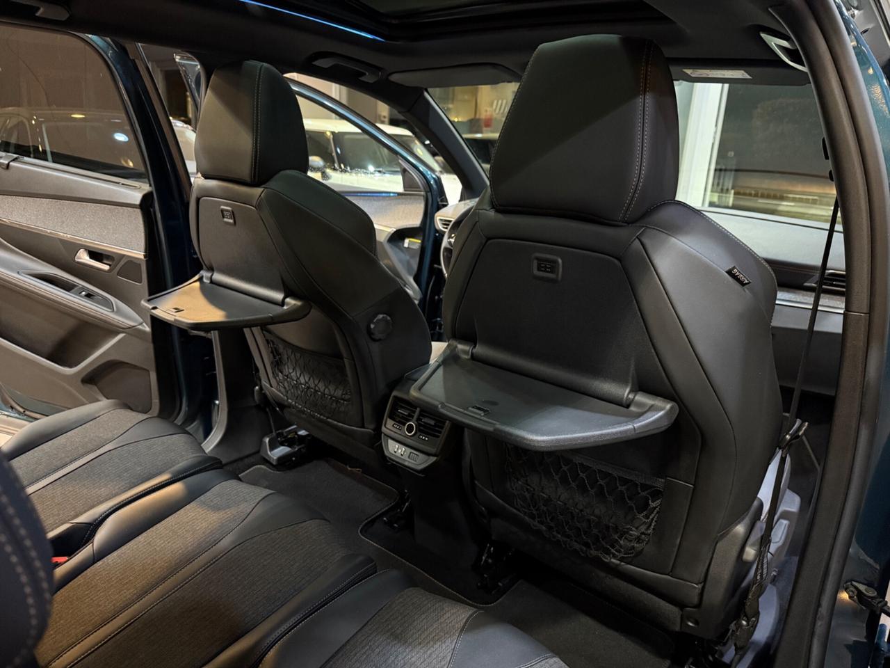 1.5 bluehdi 7 POSTI TETTO PANORAMICO !!