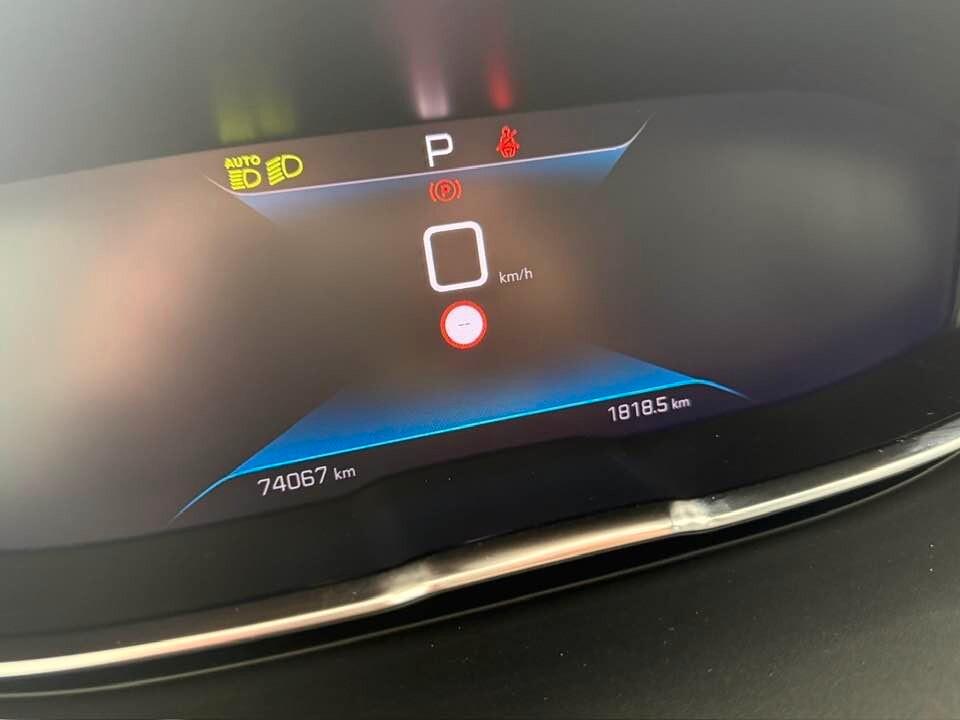 Peugeot 3008 BlueHDi 130 S&S EAT8 Allure