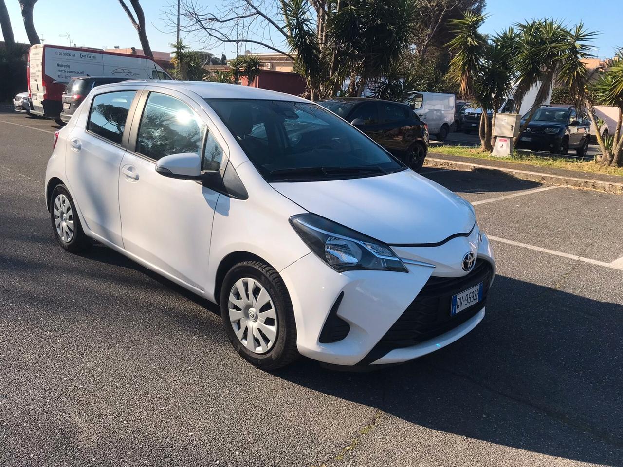Toyota Yaris 1.0 5 porte Active
