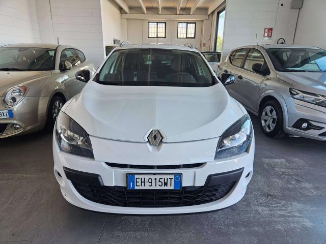 Renault Megane SporTour 1.6 16v Attractive NEOPATENTATI
