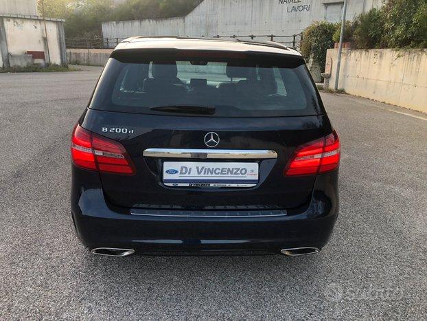 Mercedes-benz B 200 premium