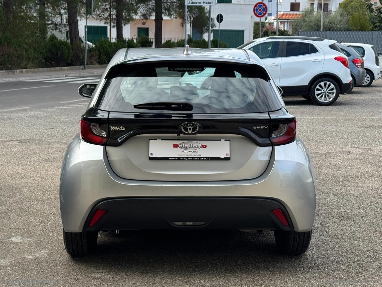 TOYOTA Yaris 1.5 Hybrid 5p. Business PACK