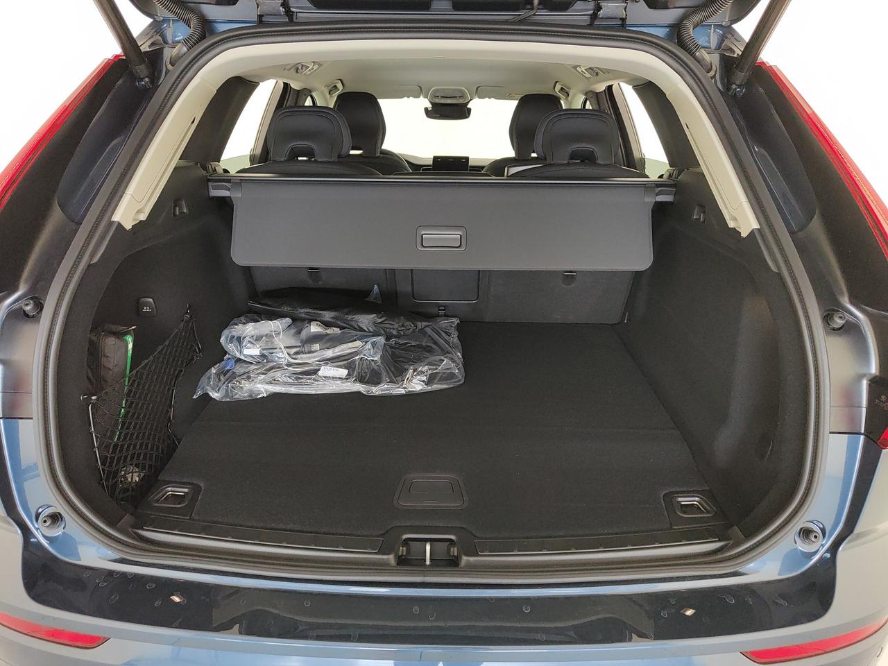 VOLVO XC60 2.0 t6 phev Core awd auto