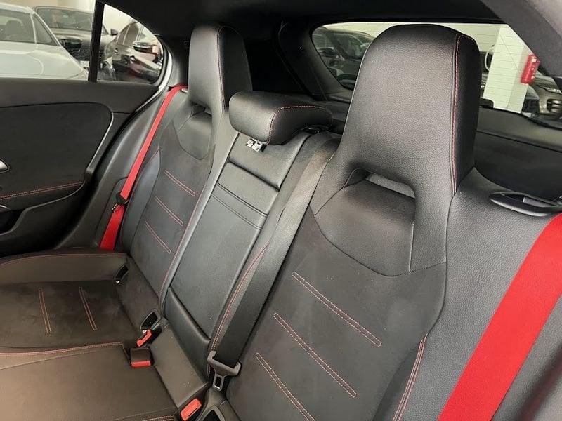 Mercedes-Benz Classe A Mercedes-AMG A 35 4MATIC