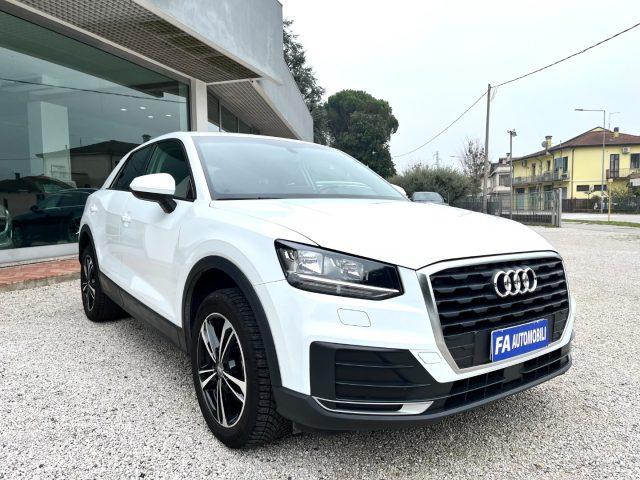 AUDI Q2 1.0 TFSI Business