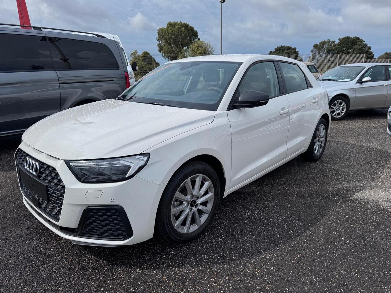 Audi A1 allstreet 30 TFSI Business