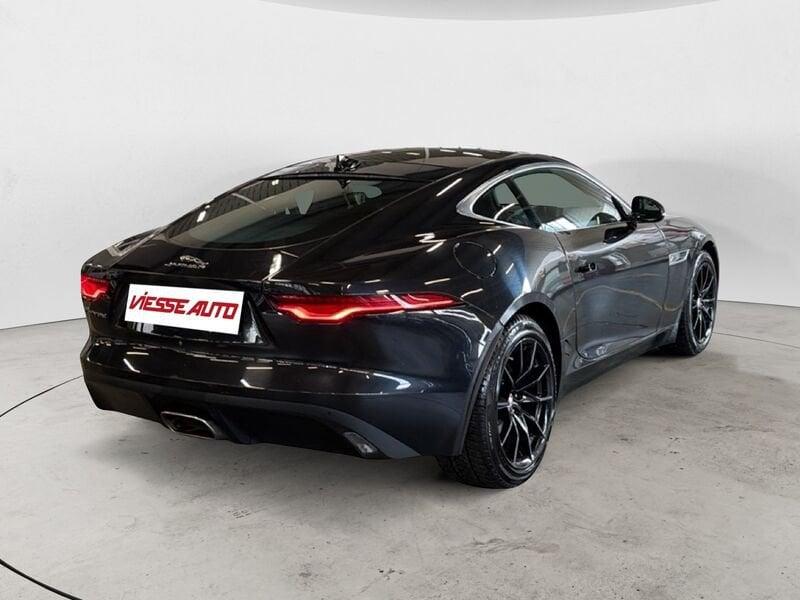 Jaguar F-Type 2.0 i4 300cv Black Edition auto coupé