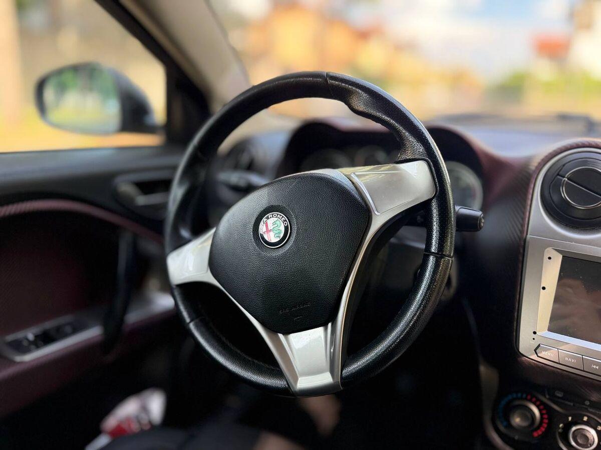 Alfa Romeo MiTo 1.4 m.air Distinctive 105cv