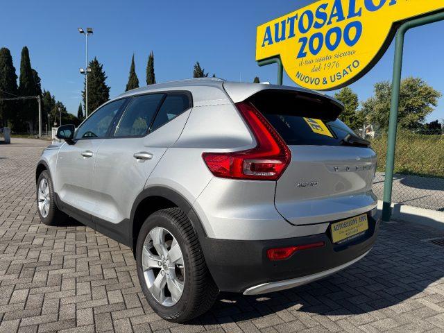 VOLVO XC40 D3 AWD Geartronic Momentum