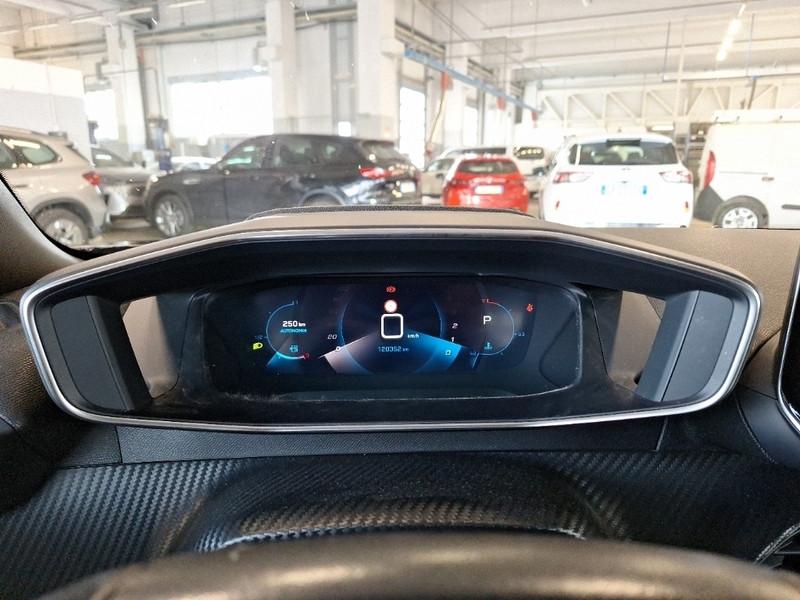 PEUGEOT 2008 BLUEHDI 130 EAT8 ALLURE PACK S/S AUT. CROSSOVER