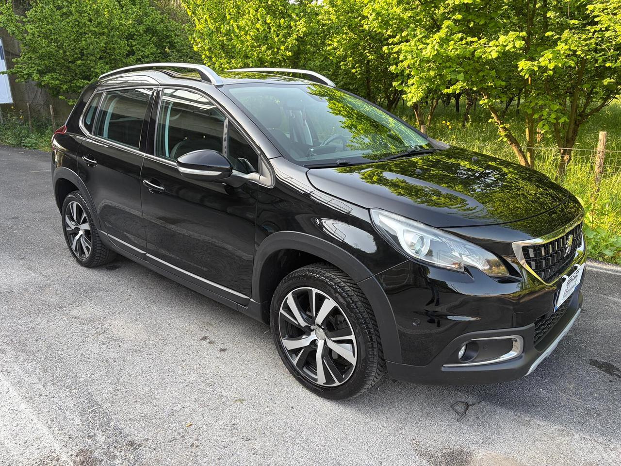 Peugeot 2008 1.6 BlueHDi 120cv S&S tetto Allure