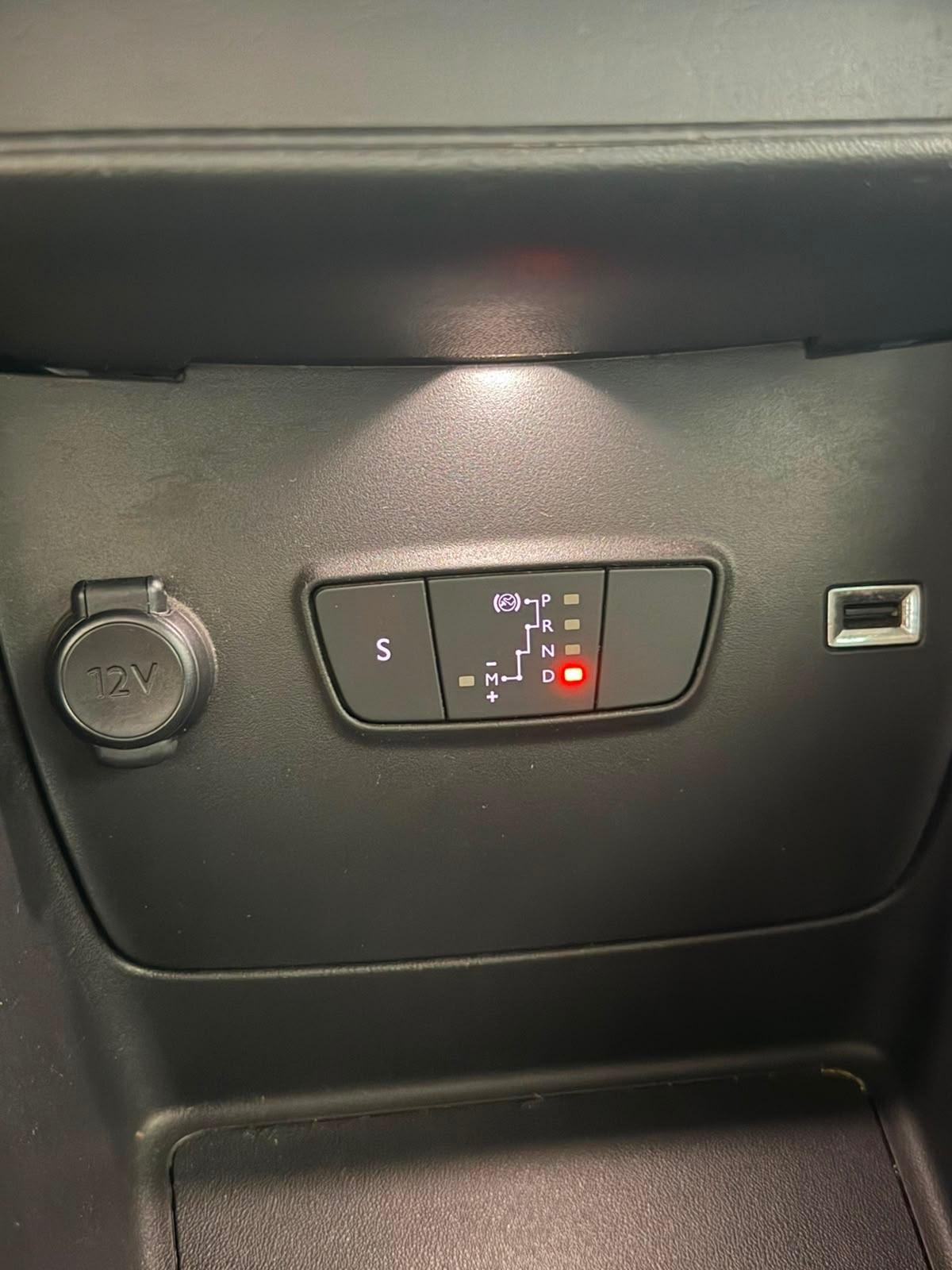 Citroen C3 Aircross BlueHDi 120 S&S EAT6 Shine Pack