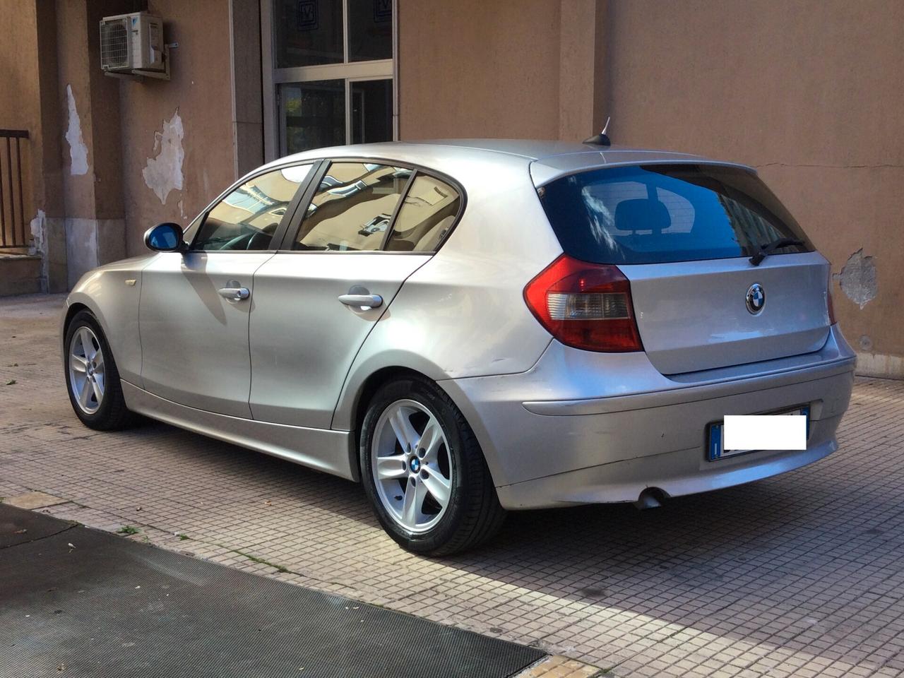 Bmw 118d cat 5 porte Attiva