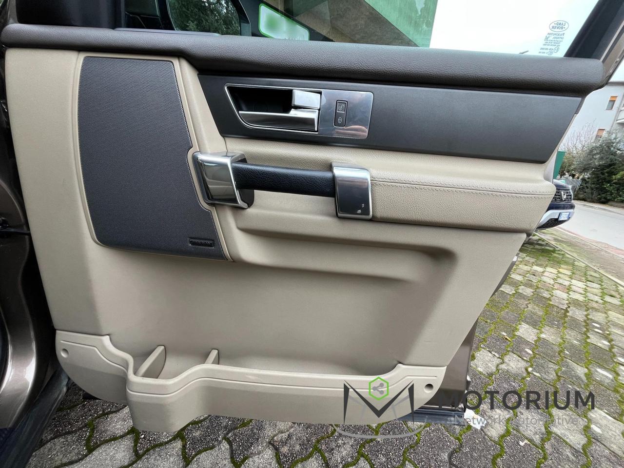 LAND ROVER Discovery 4 3.0 SDV6 255CV