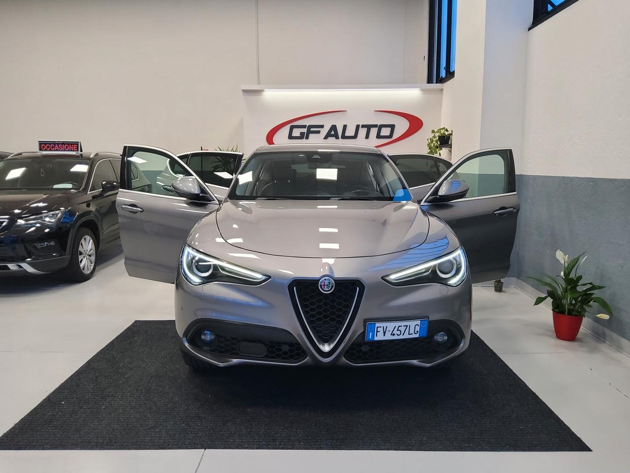 Alfa Romeo Stelvio 2.2 Turbodiesel 210 CV AT8 Q4 Executive