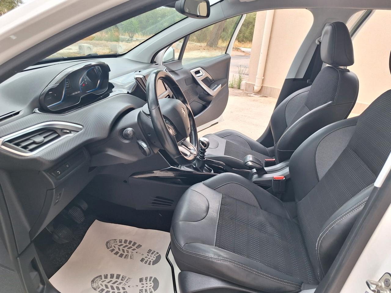 Peugeot 2008 BlueHDi 120 cv Allure PERFETTA