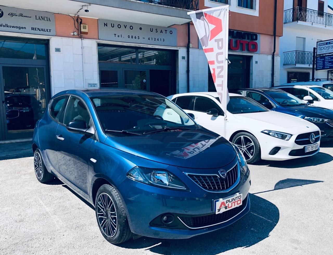 Lancia Ypsilon 1.0 5 porte S&S Hybrid Gold CARPLAY
