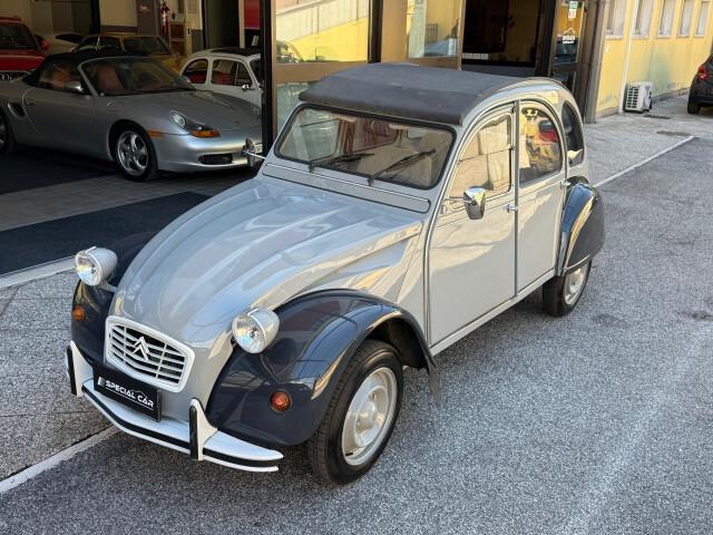 Citroen 2CV 6 Special "Charleston Style"