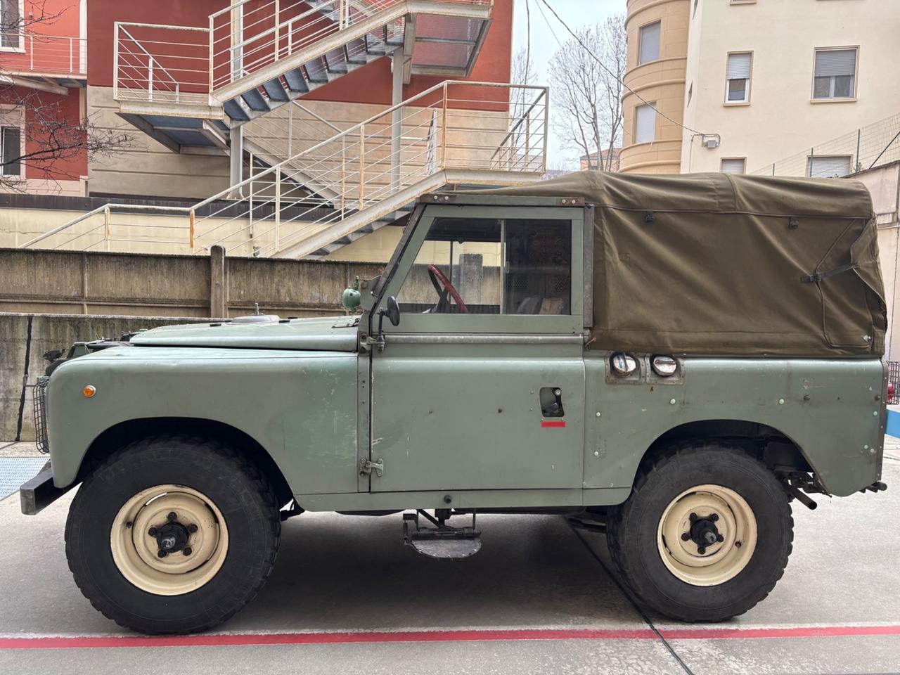 Land Rover 2 Series
